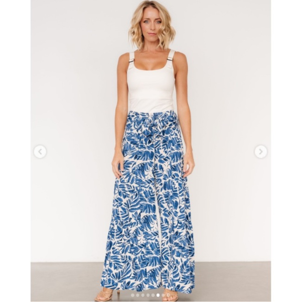 Baltic Born Monterey Pants Wide Leg Smocked Waist Tiered Detail Blue Print XL